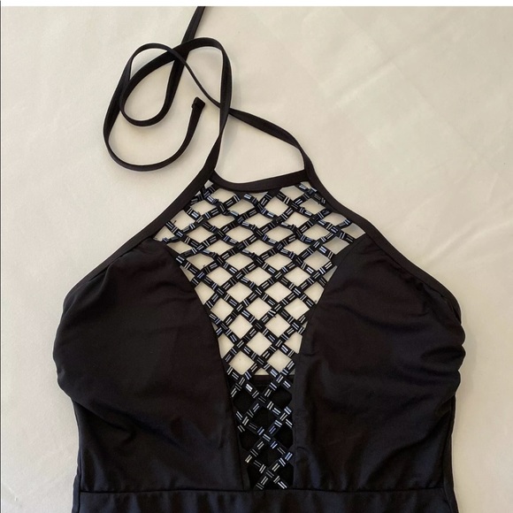 Kenneth Cole New York High Neck Embellished S - Picture 3 of 7